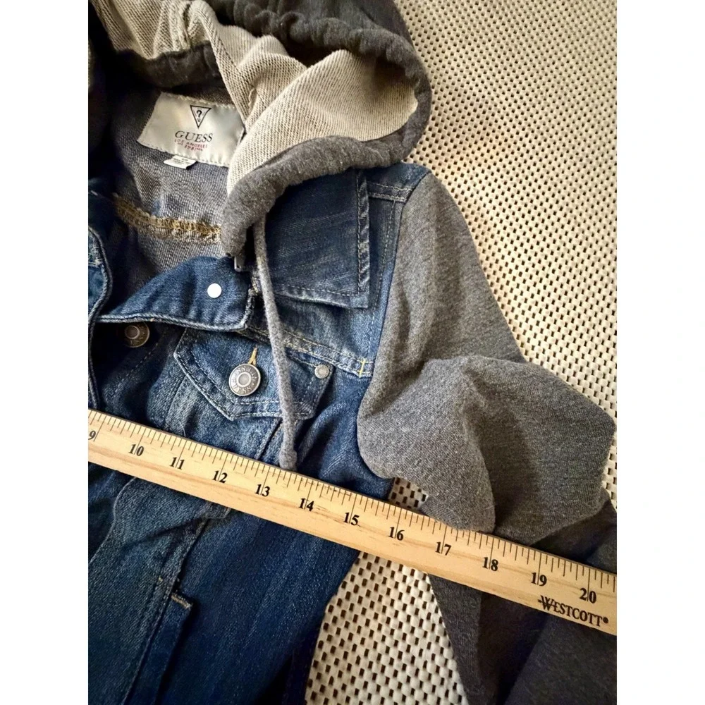 GUESS Jean Jacket Sz S/XS Denim Knit Sleeves Hood Hoodie Y2K Trucker Moto Y2K